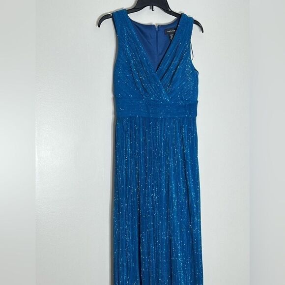 R&M Richards SZ 6Teal Peacock Glitter Pleated V-Neck Sleeveless Dress size 8 - Picture 9 of 9